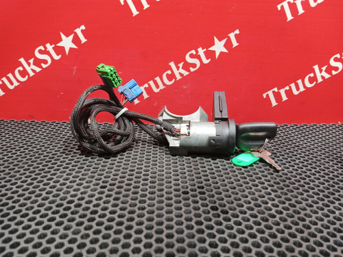 Замок зажигания с ключом