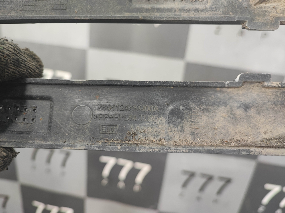 Кронштейн бампера задний правый Haval F7 1 19-24 Б/У Оригинал 2804124XKQ00A