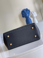 Louis Vuitton Montaigne MM