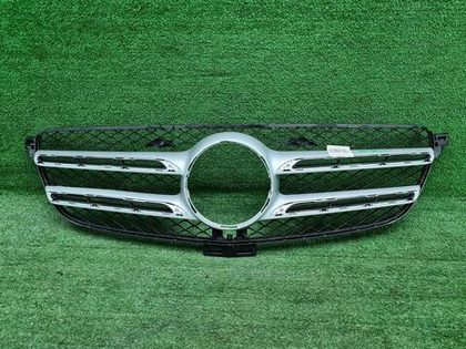 Решетка радиатора Mercedes GLE W166 (2015-2018)