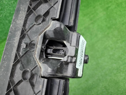 Воздуховод радиатора нижний BMW X5 G05 (2018-2023)