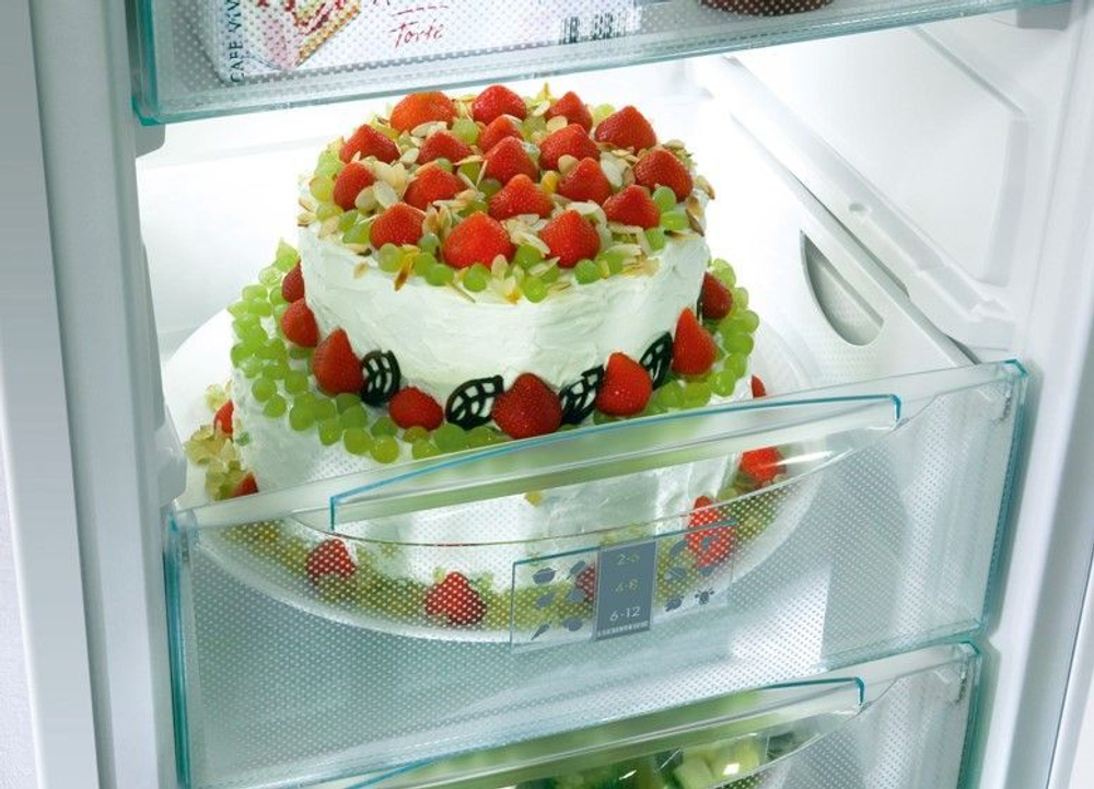 Холодильник Liebherr CNef 3915