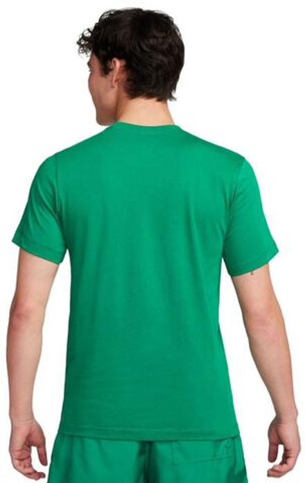 Мужская теннисная футболка Nike Sportswear Club T-Shirt - malachite