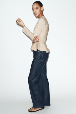 ZARA ТРИКОТАЖНЫЙ КАРДИГАН С БАСКОЙ, БЕЖЕВЫЙ