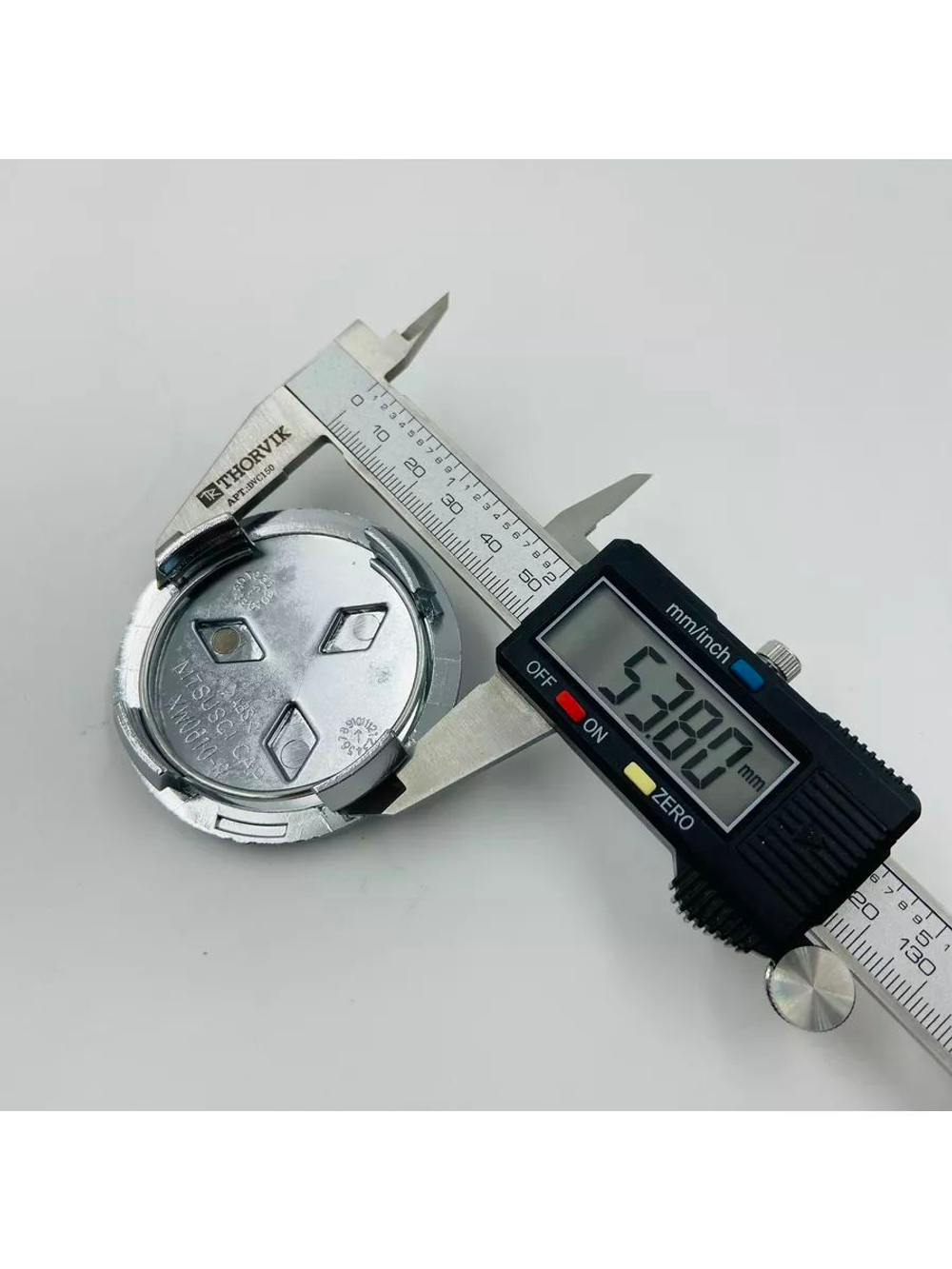 Колпачки на литые диски с эмблемой Mitsubishi 60 мм 4 шт