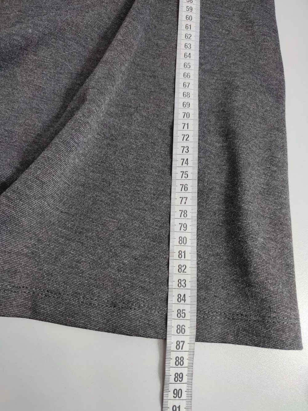 Платье  Jennifer с вырезом на спине 48 размер