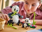 Конструктор LEGO Creator 31165 Панда, 3в1
