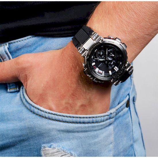 Часы мужские Casio G-Shock MTG-B1000-1AER