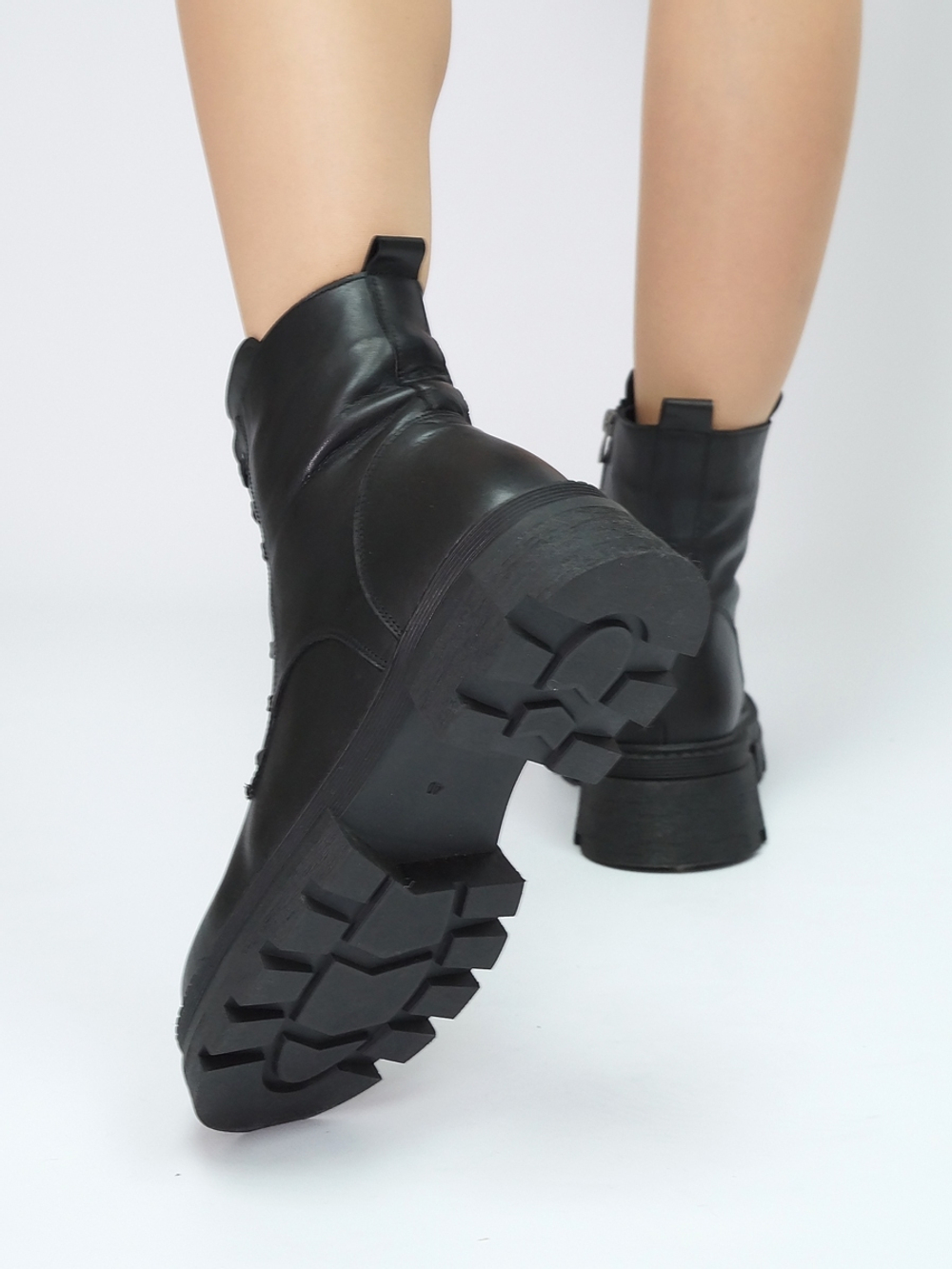 Ботинки женские зимние