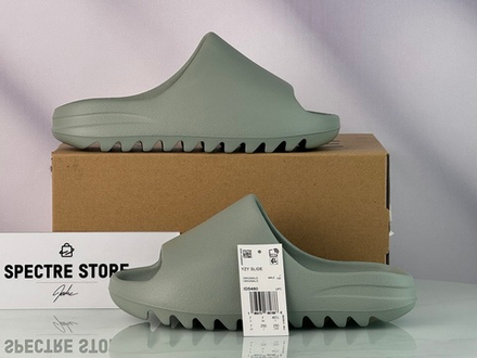Yeezy Slide Salt (маломерки)