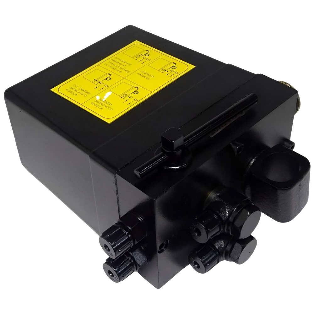 Насос подъема кабины