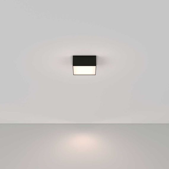 Потолочный светодиодный светильник Maytoni Technical Zon C032CL-12W4K-SQ-B