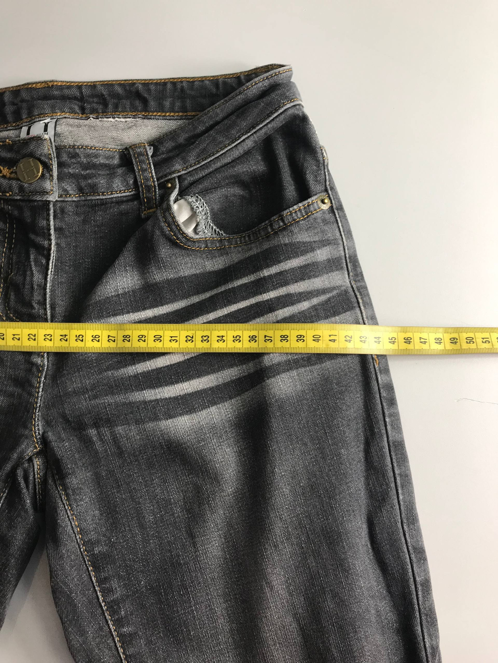 Джинсы Heidi Klum практичные, визуально на 42 размер