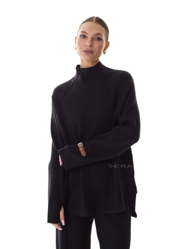 Черный трикотажный костюм с брюками