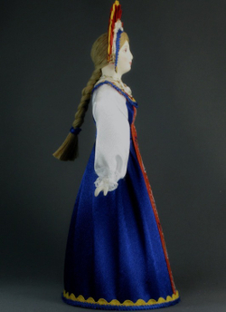 Кукла коллекционная Потешного промысла в Девичьем праздничном костюме