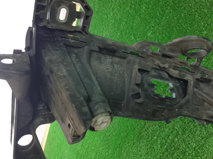 Крыло переднее левое BMW X5 E70 (2010-2013)