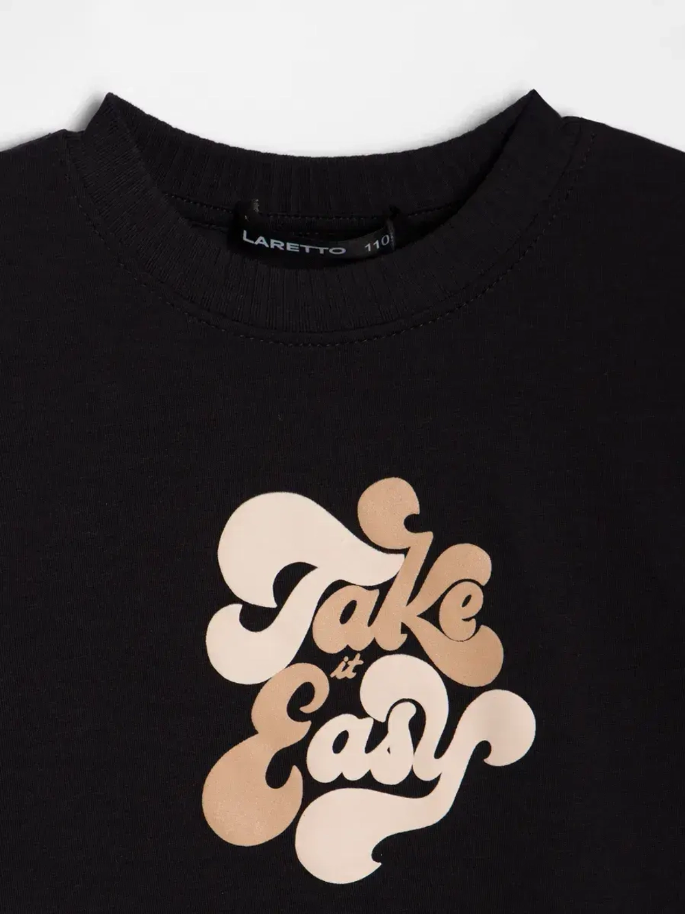 Костюм для девочки осенний футболка и леггинсы