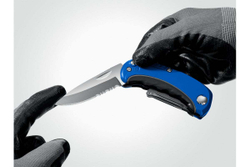 Универсальный складной нож ЗУБР Компакт-2-А24 2-в-1 с трапециевидным лезвием 09227