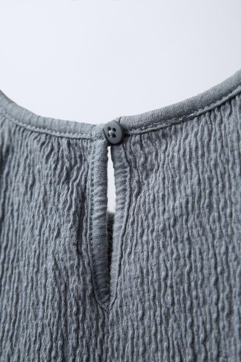 ZARA ПЛАТЬЕ ИЗ РЕЛЬЕФНОЙ ТКАНИ, СТАЛЬНОЙ СИНИЙ