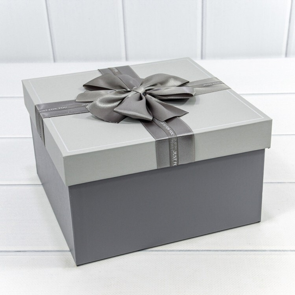 Коробка квадратная 17*17*9,3 с бантом, серый Just For You
