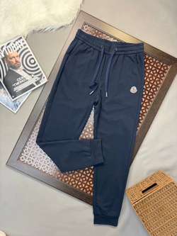 Спортивные штаны Moncler