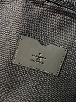 Чемодан Louis Vuitton
