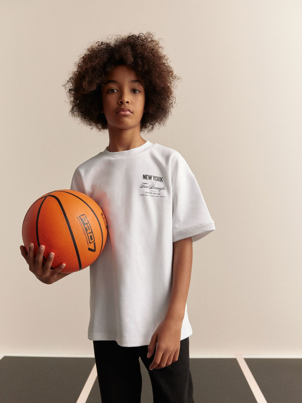 Футболка и спортивные брюки в комплекте для мальчика Next AA8-112, Черный, Белый