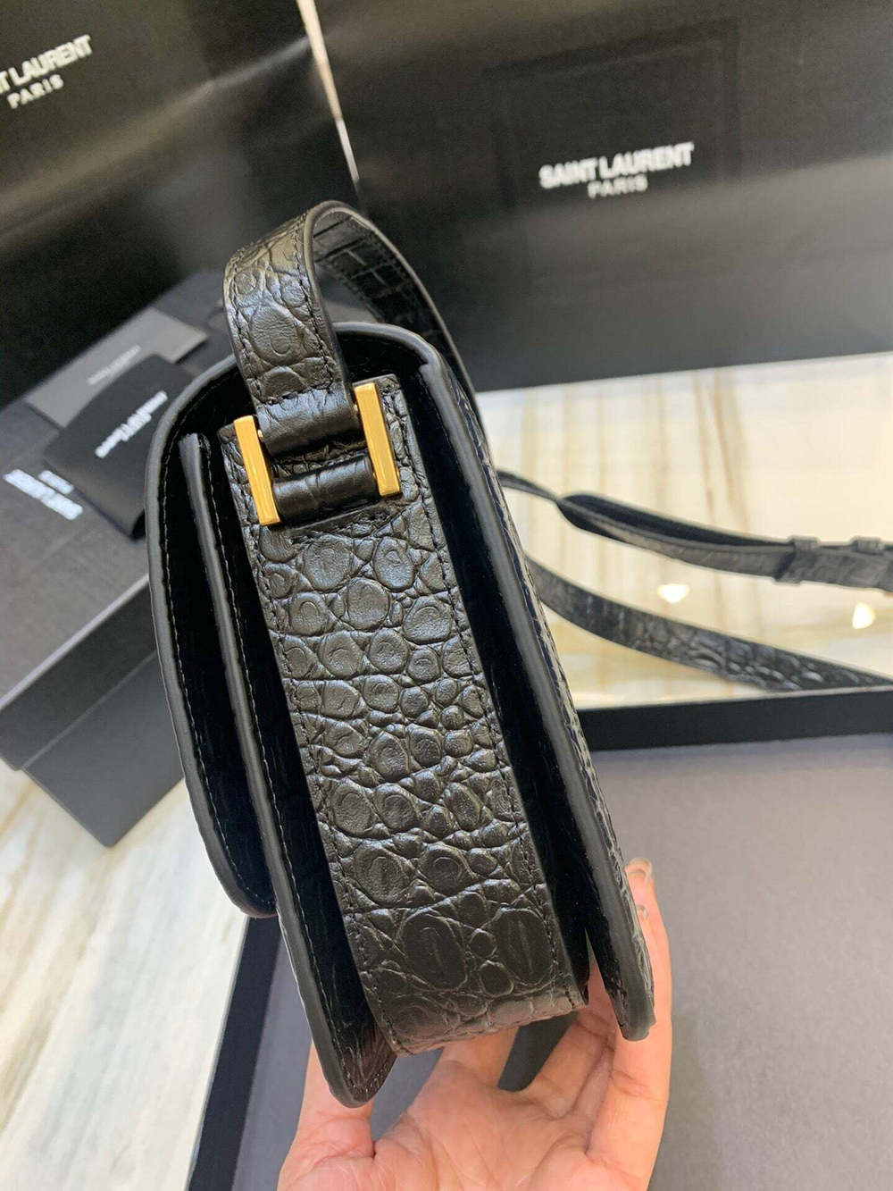 Yves Saint Laurent Lock 18 cm