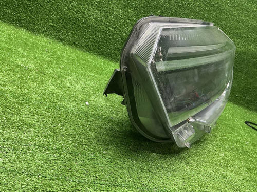 Фара левая Lada Vesta (2022-н.в.) LED