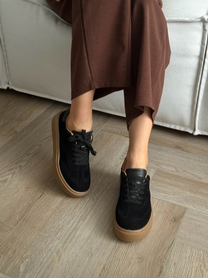 Кеды из натуральной замши