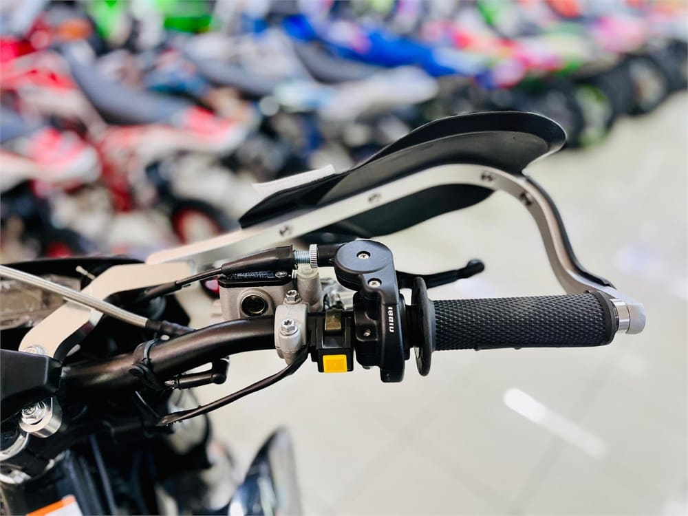 Мотоцикл BRZ MX8 PR300 23 ENDURO