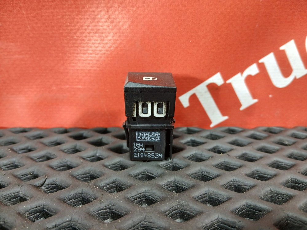 Кнопка центрального замка