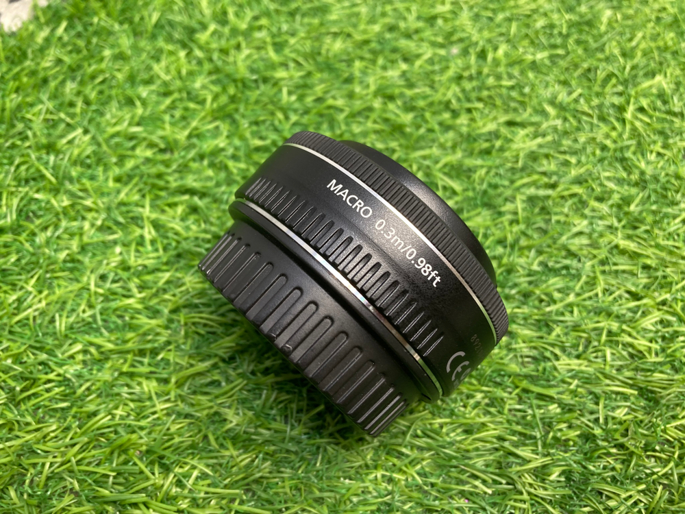 Canon EF 40mm 2.8 STM