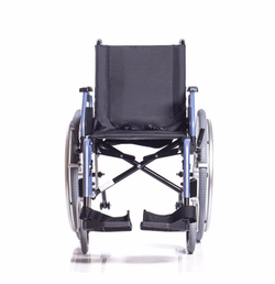 Кресло-коляска для людей с инвалидностью  Base 195