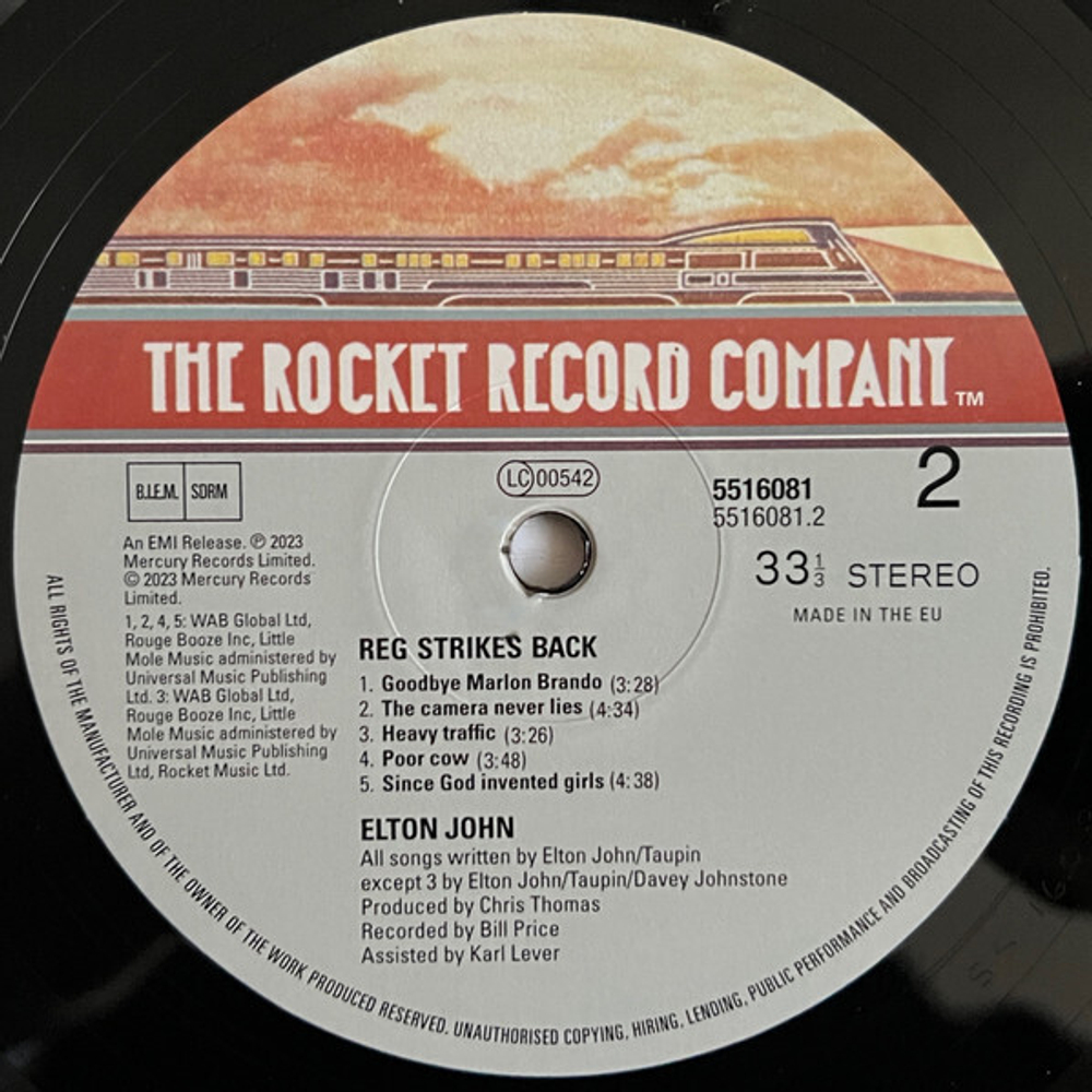 Elton John / Reg Strikes Back (LP)