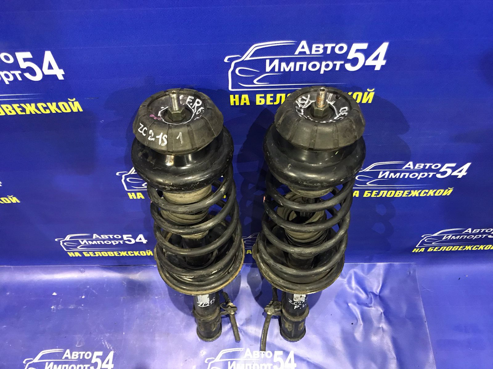 Стойка передняя правая SUZUKI SWIFT 2004-2007