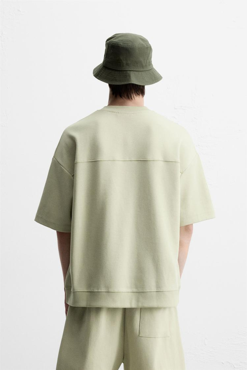 ZARA ТОЛСТОВКА INTERLOCK ИЗ РЕЛЬЕФНОЙ ТКАНИ, СВЕТЛО-ЗЕЛЕНЫЙ