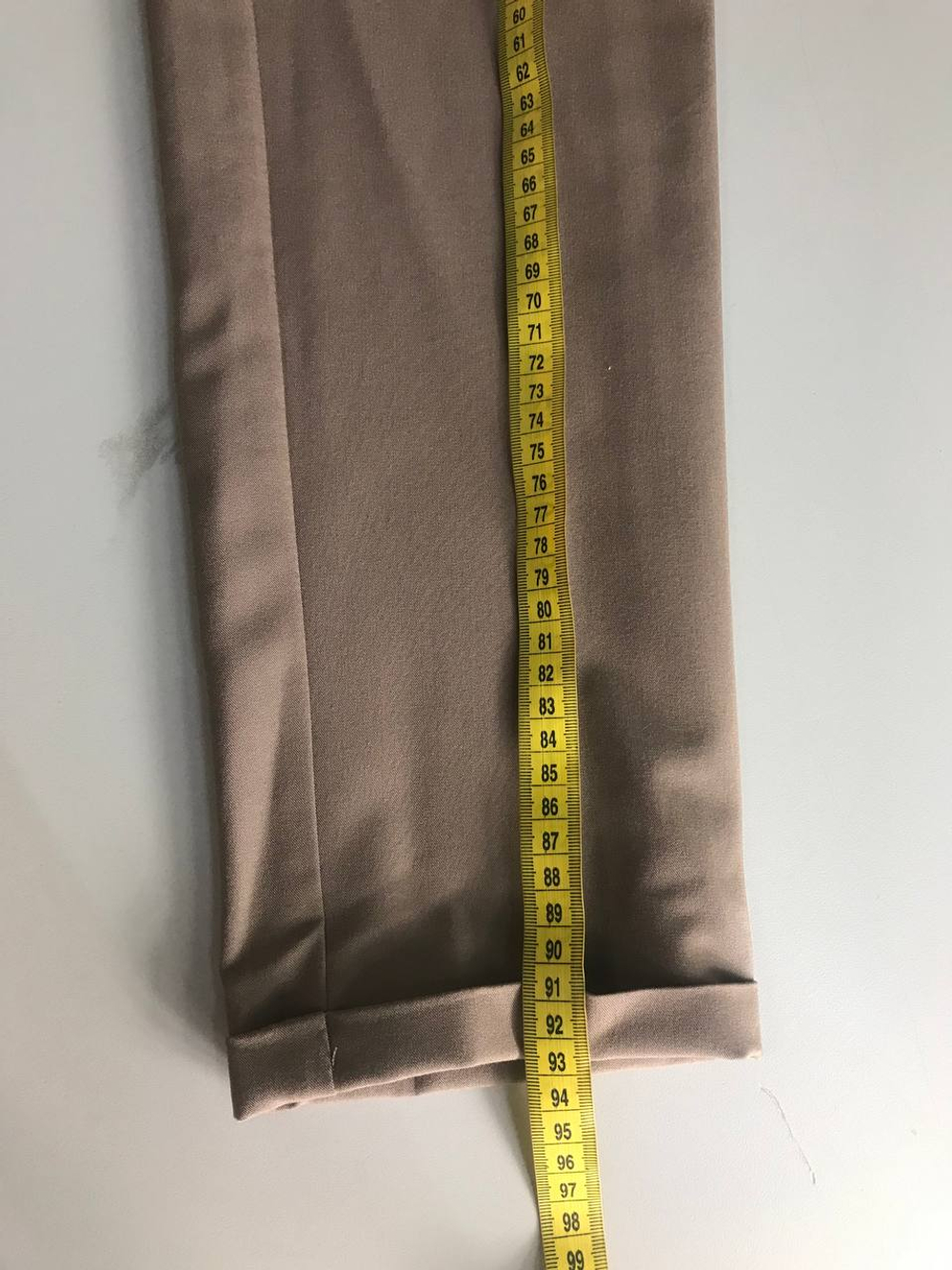 Брюки Alexandra Kazakova светлые, маркировка М, визуально на 46 размер, новые