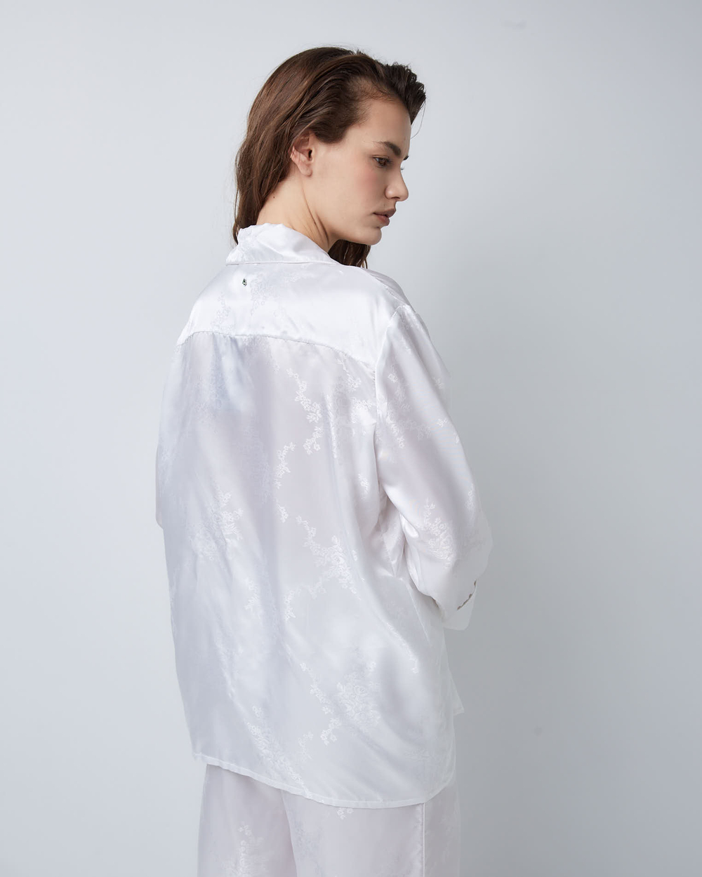 Костюм в пижамном стиле из вискозы Гуччи белый