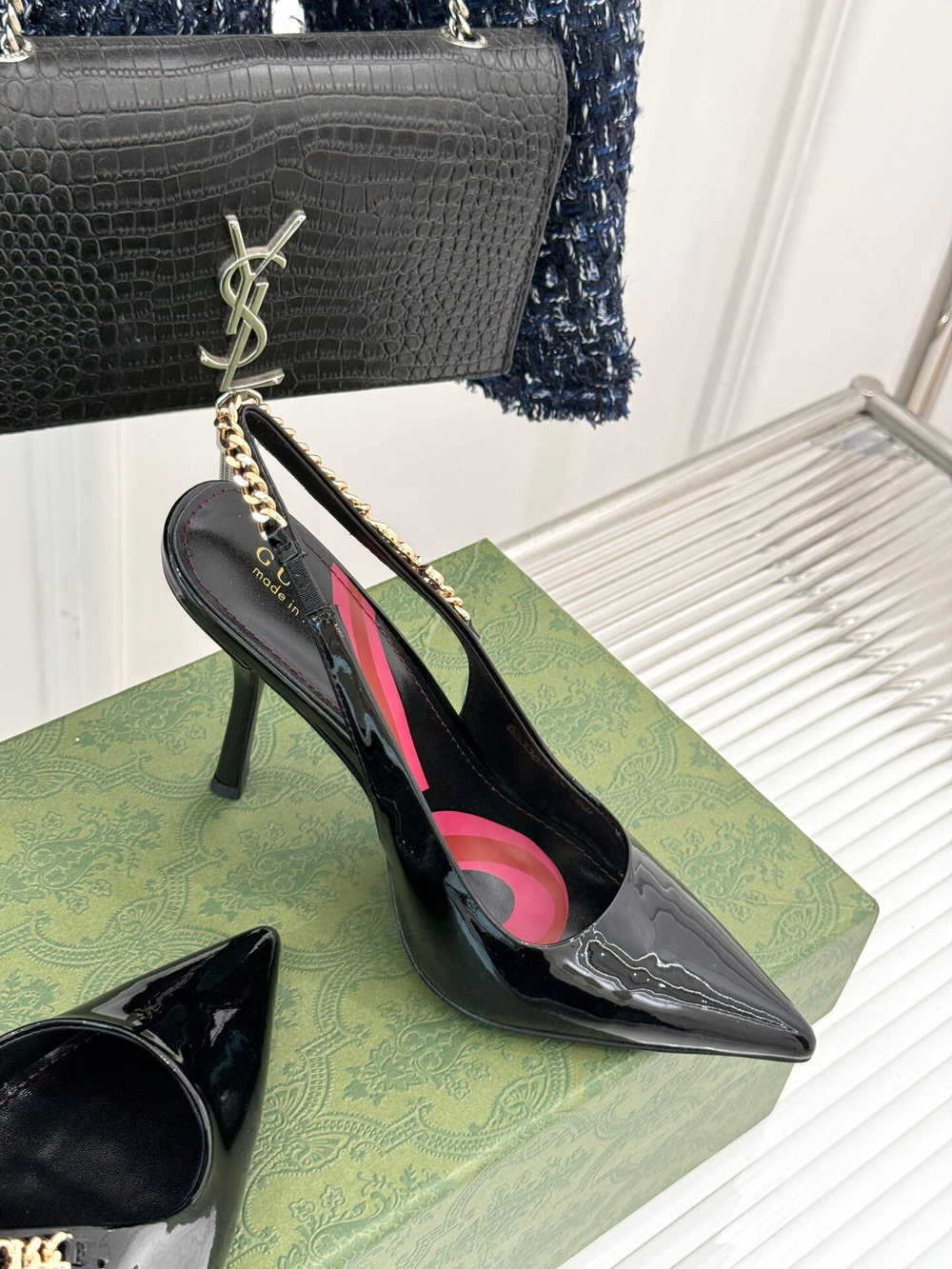 Gucci Signoria Slingback Pump 10.5 cm