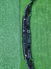 Кронштейн переднего бампера BMW 7er G70 (2022-н.в)