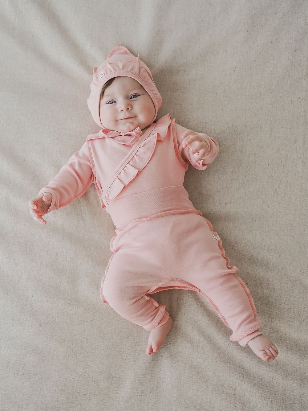 Ползунки с наружными швами "Чайная роза" 0+