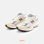  Кроссовки New Balance 2002R 