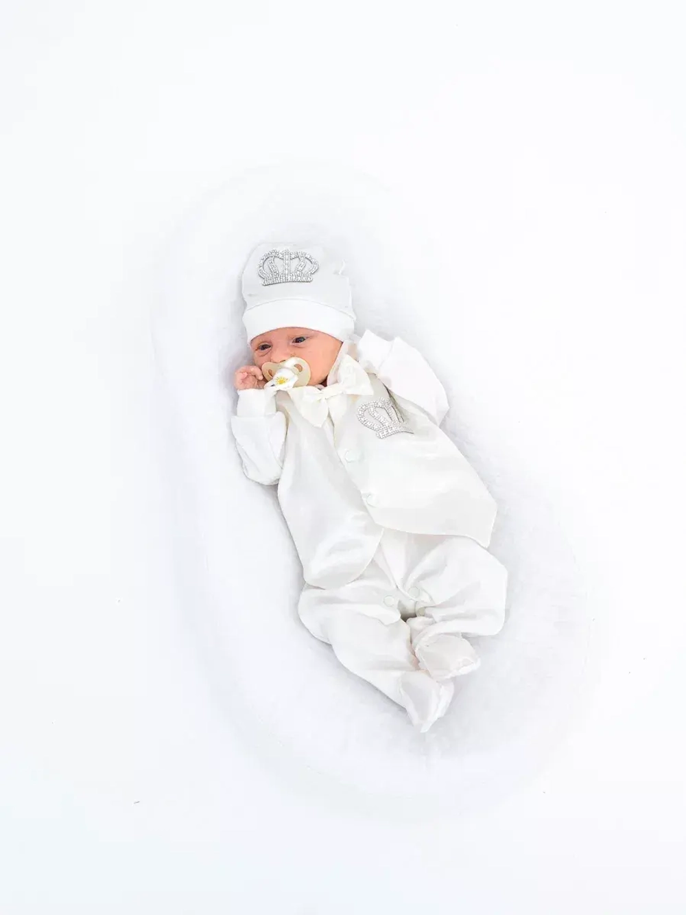 Комбинезон для новорожденного на выписку