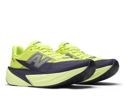 Женские кроссовки для бега New Balance FuelCell Rebel v5 W Желто-Черные