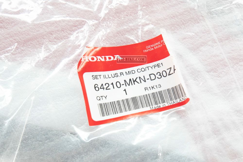 64210-MKN-D30ZA. COWL SET A, R. MIDDLE (WL) *TYPE1* (TYPE1 ). HONDA