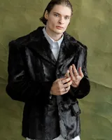 Меховой пиджак 