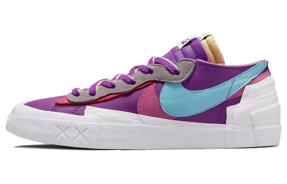 Кроссовки Kaws X Sacai X Nike Blazer Low Purple Dusk