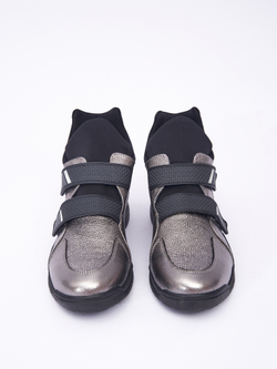 Высокие кроссовки на липучках