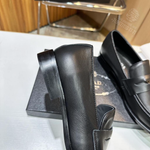Лоферы Prada